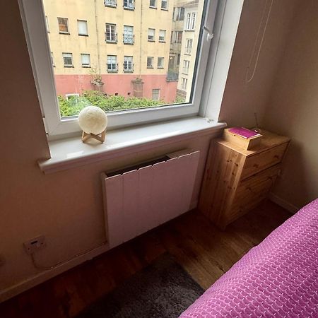 Quiet And Private Room Glasgow City Center المظهر الخارجي الصورة